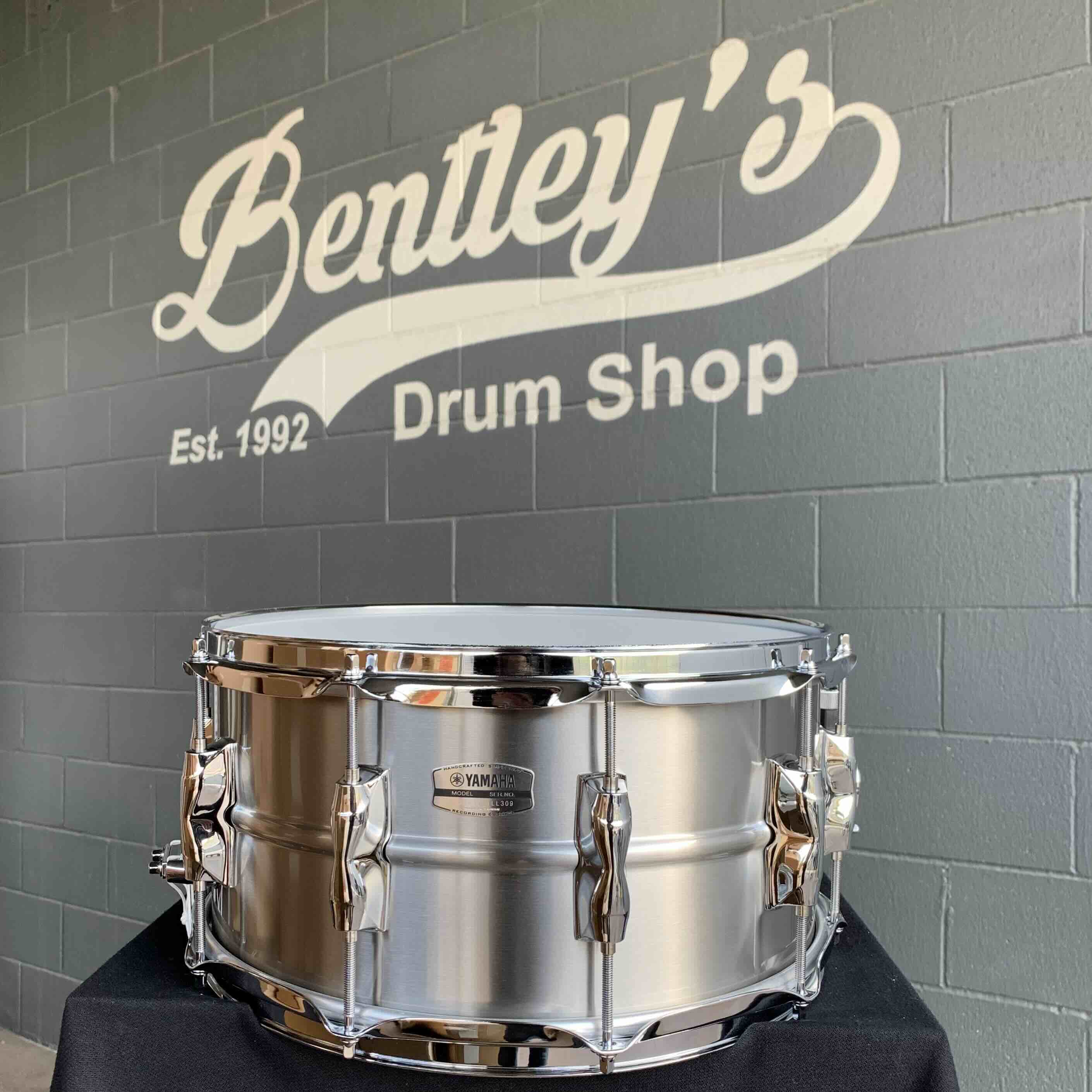 Yamaha RLS-1470 Recording Custom 7x14 Stainless Steel Snare Drum